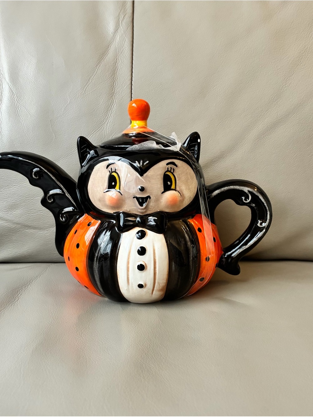 Johanna Parker Batty the Bat Teapot NEW Halloween 2026 limited edition